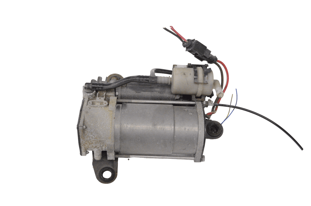 Jaguar XJ Air Suspension Compressor 8993812952 X350 2.7 D 2008 RHD 17572349