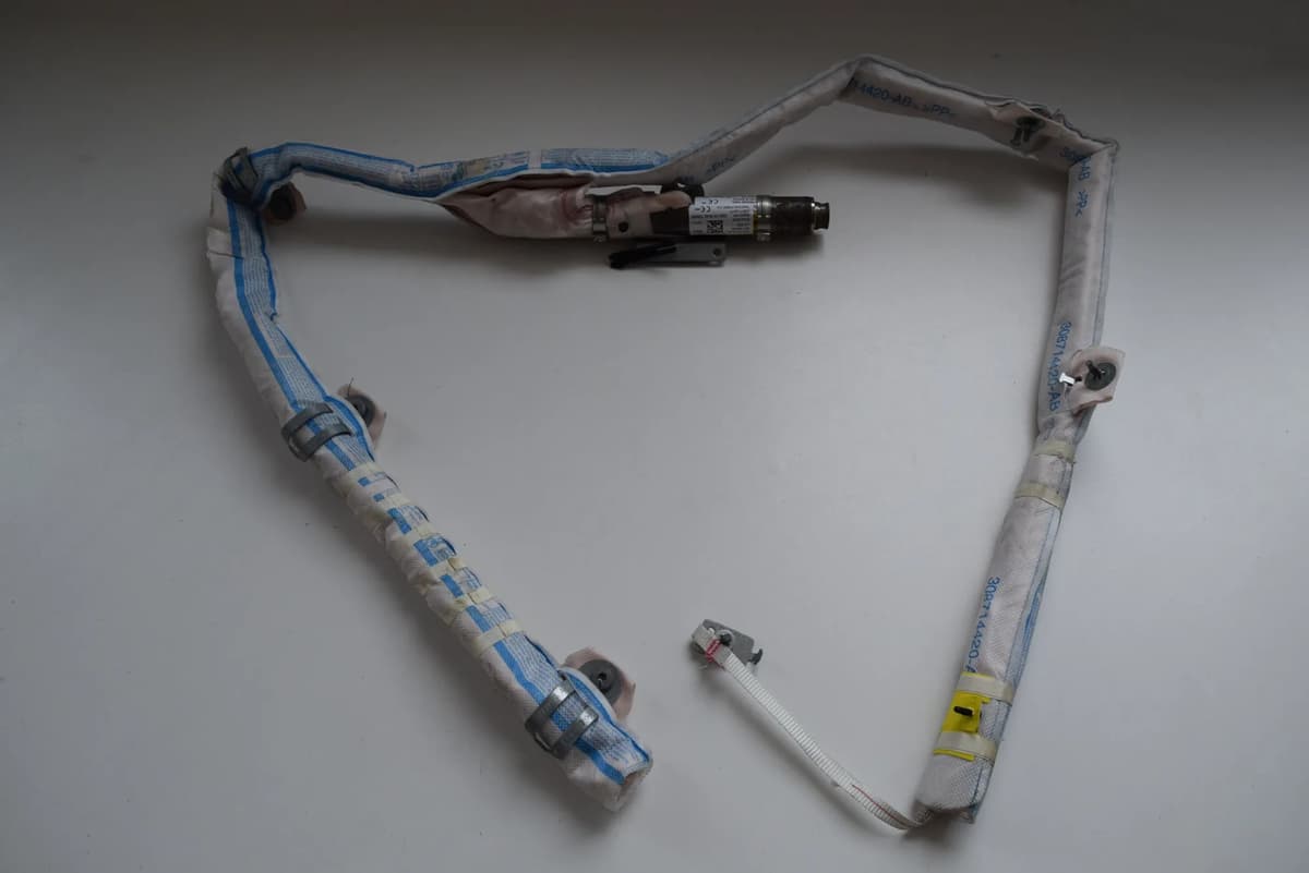 JAGUAR XF X260 Right Side Roof Safety Curtain GX63-14K159-AB 2017 17748763