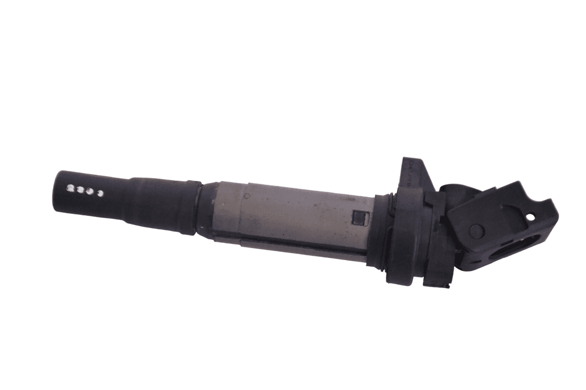 BMW F01 Ignition Coil 7575010 750i 2011 RHD 17865697
