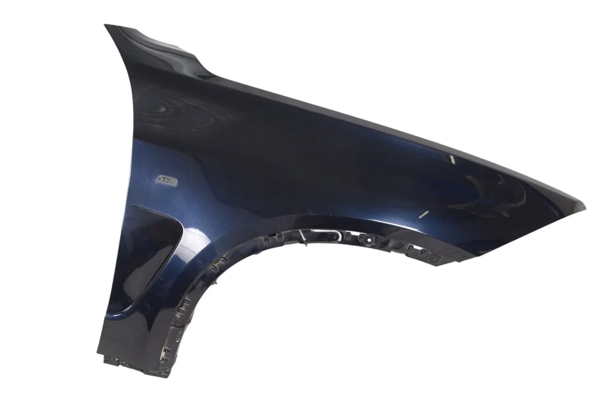 BMW X5 F15 Wing Fender Front Right 2018 RHD 18063758