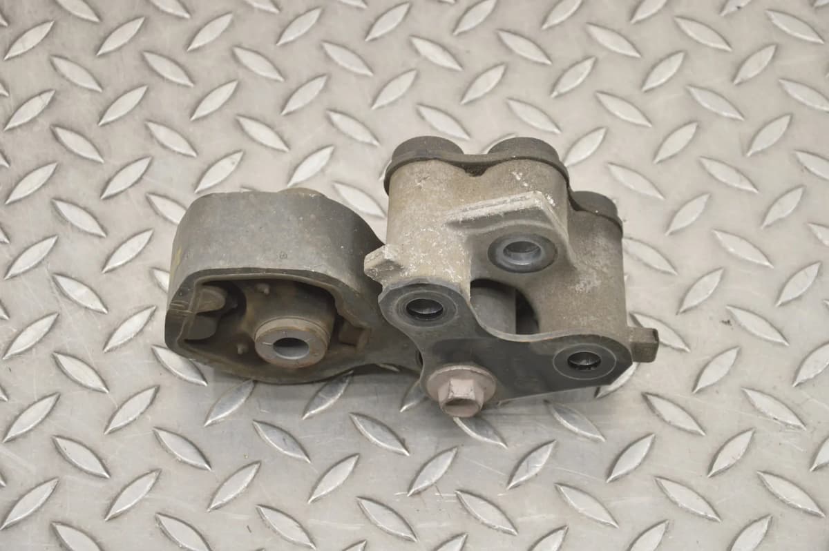 Mazda 3 Engine Mount Right KD62 BM 2.2 D 2015 RHD 18083566