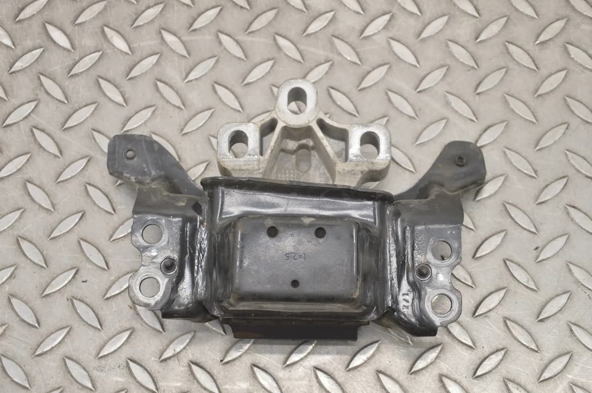 Audi S3 Engine Mount Left 5Q0199555AD 8V 2016 RHD 18130377