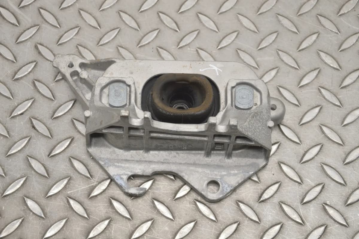 Nissan Juke Engine Mount Left 112536909R F16 1.0 DIG-T 2021 RHD 18271281