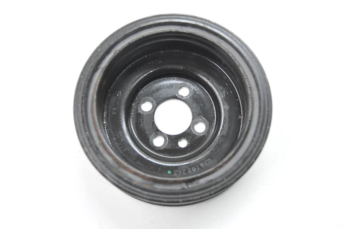 Audi A1 8X 2.0 TDI 2014 LHD Engine Crankshaft Pulley 03G105243 1952747