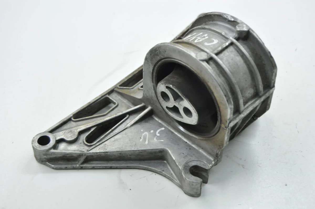 Porsche Cayman S 3.4 2006 RHD Engine Mount Support Right Side 1994791
