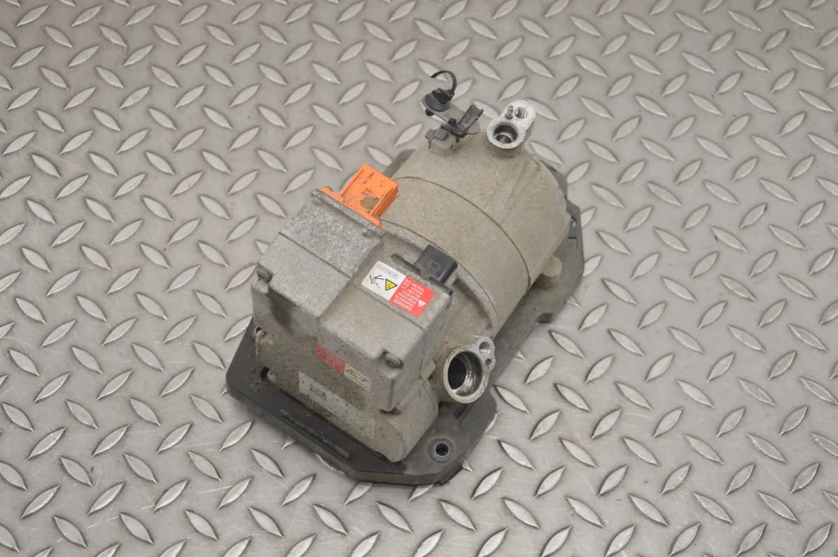 VW ID3 A/C Compressor Pump 1EA820807B 1EA816797F Pro E11 2021 RHD 20444240
