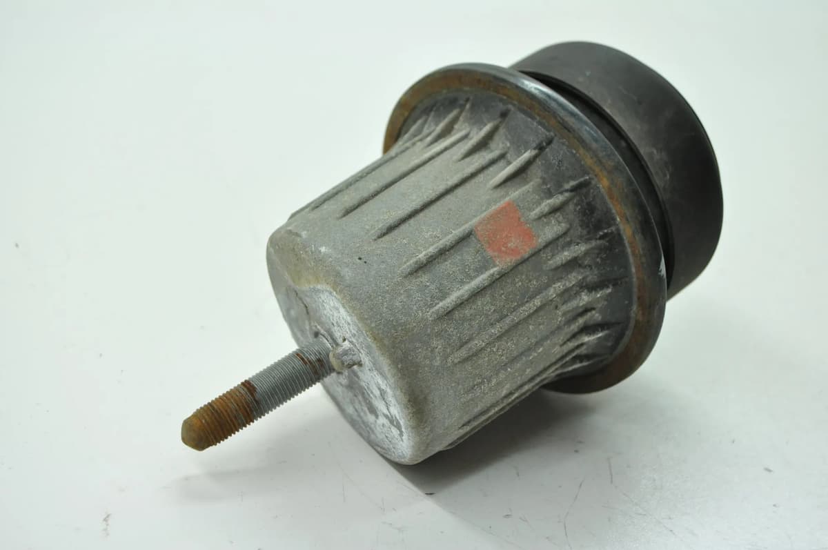 Lexus GS300 2007 RHD Engine Mount Support Left Side 2128827