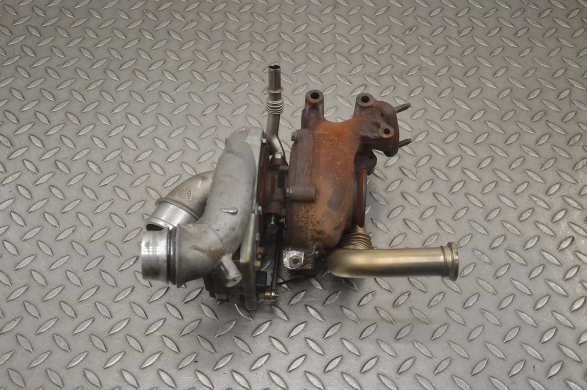 Jeep Grand Cherokee Turbocharger 177kW 35242169F 3.0 CRD 2012 LHD 21743398
