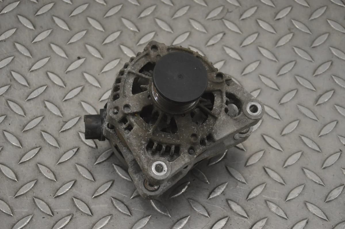 Ford Fiesta Alternator CV6T-10300-FA 1.0 2016 RHD 22280961