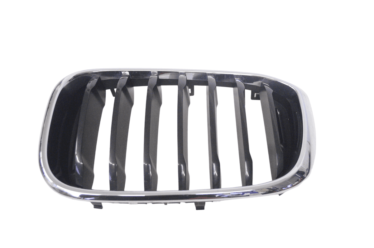 BMW X4 Radiator Kidney Grille Left 7464921 G02 2019 LHD 22584717