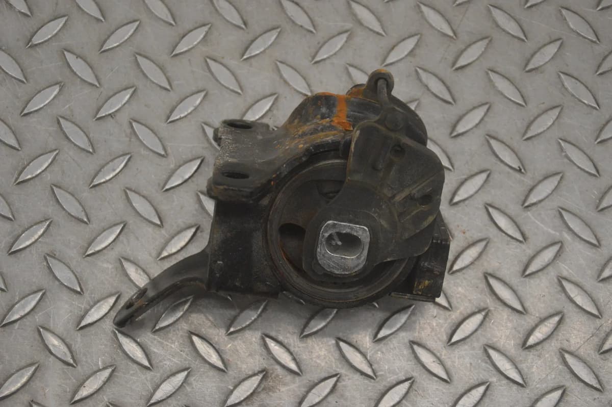 Mazda 6 Engine Mount Left 2.2D 2012 LHD 22875916