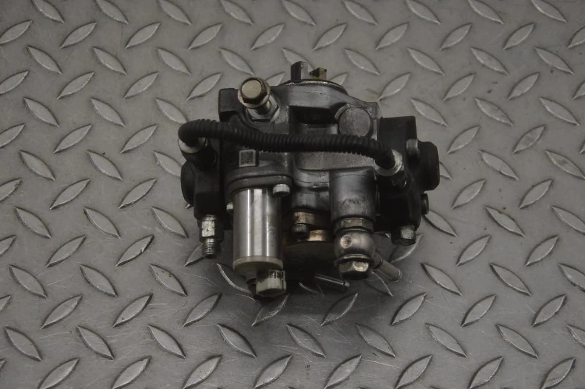 Mazda 6 Fuel Pump SH0113800D 2.2D 2014 22984666