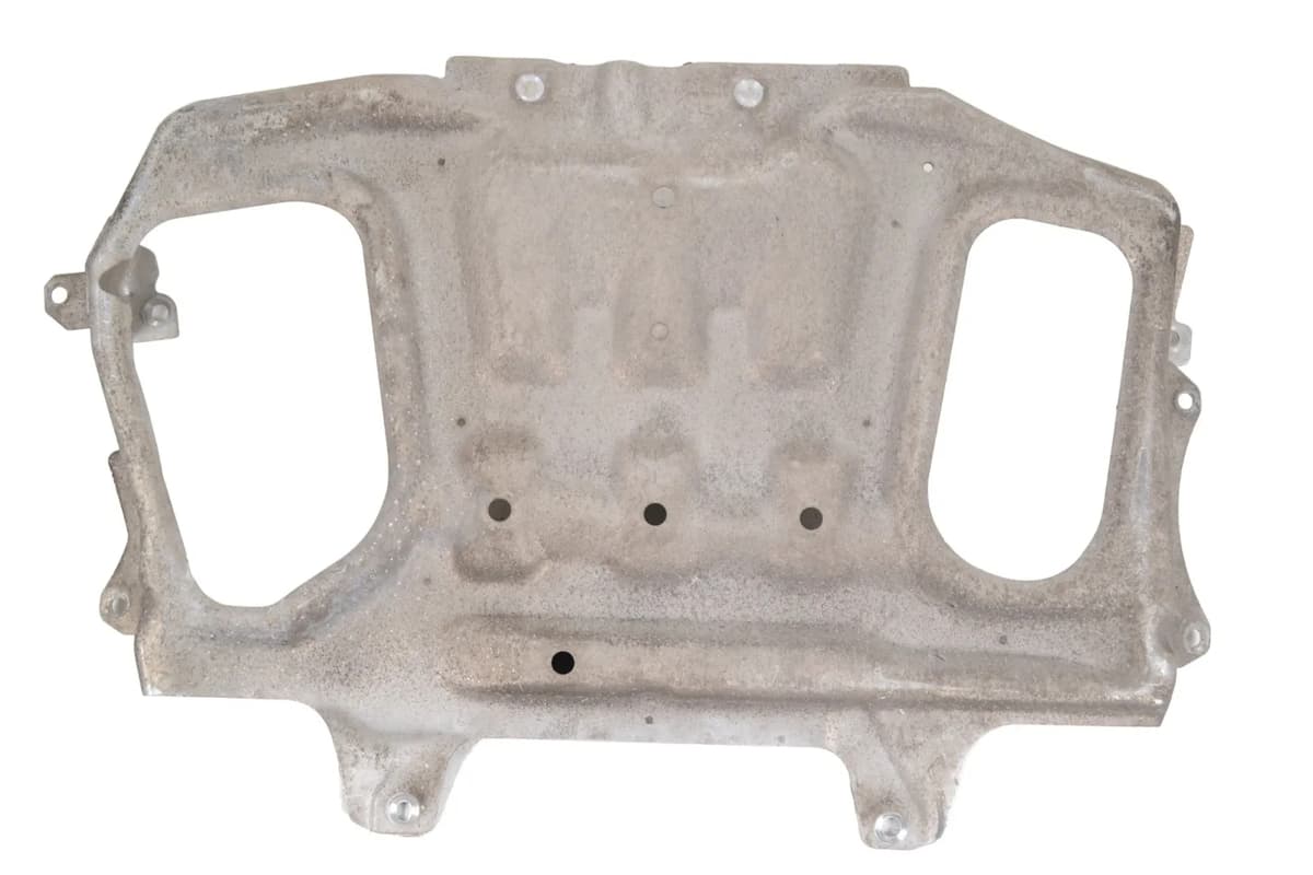 Range Rover Sport Engine Undertray FPLA-7E063-AC L494 3.0D 2016 RHD 23019605
