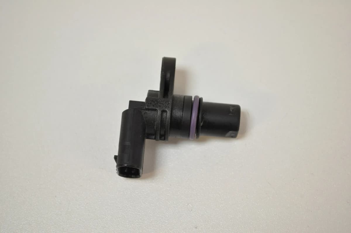 VW Golf Camshaft Position Sensor 04C907601 MK7 1.6 TDI 2015 LHD 2319324