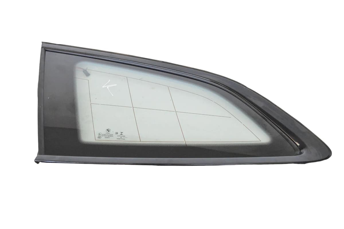 BMW G21 Quarter Window Rear Left 7499515 330e 2022 RHD 23249723