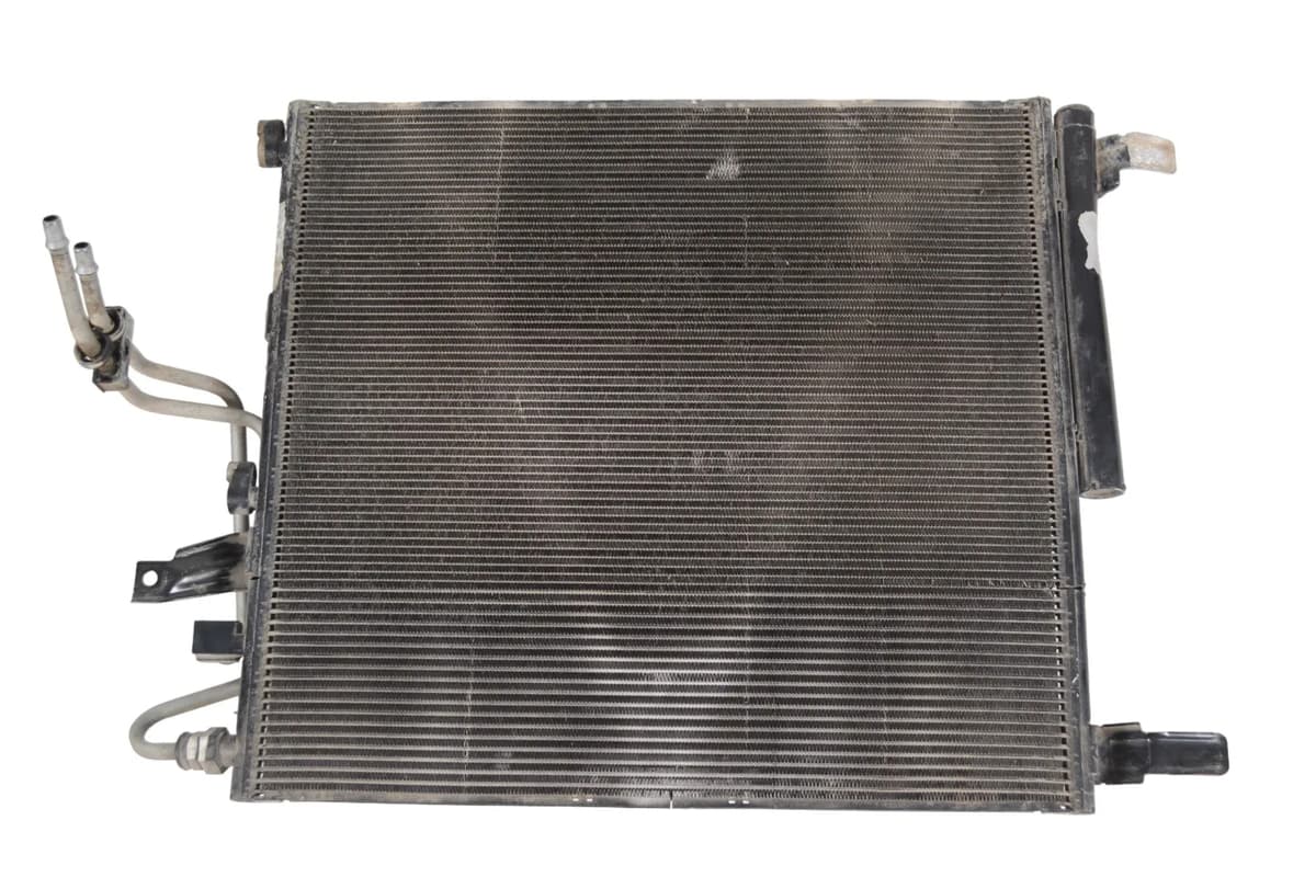 Dodge Ram 1500 A/C Condenser Radiator 5.7 2017 LHD 23305583