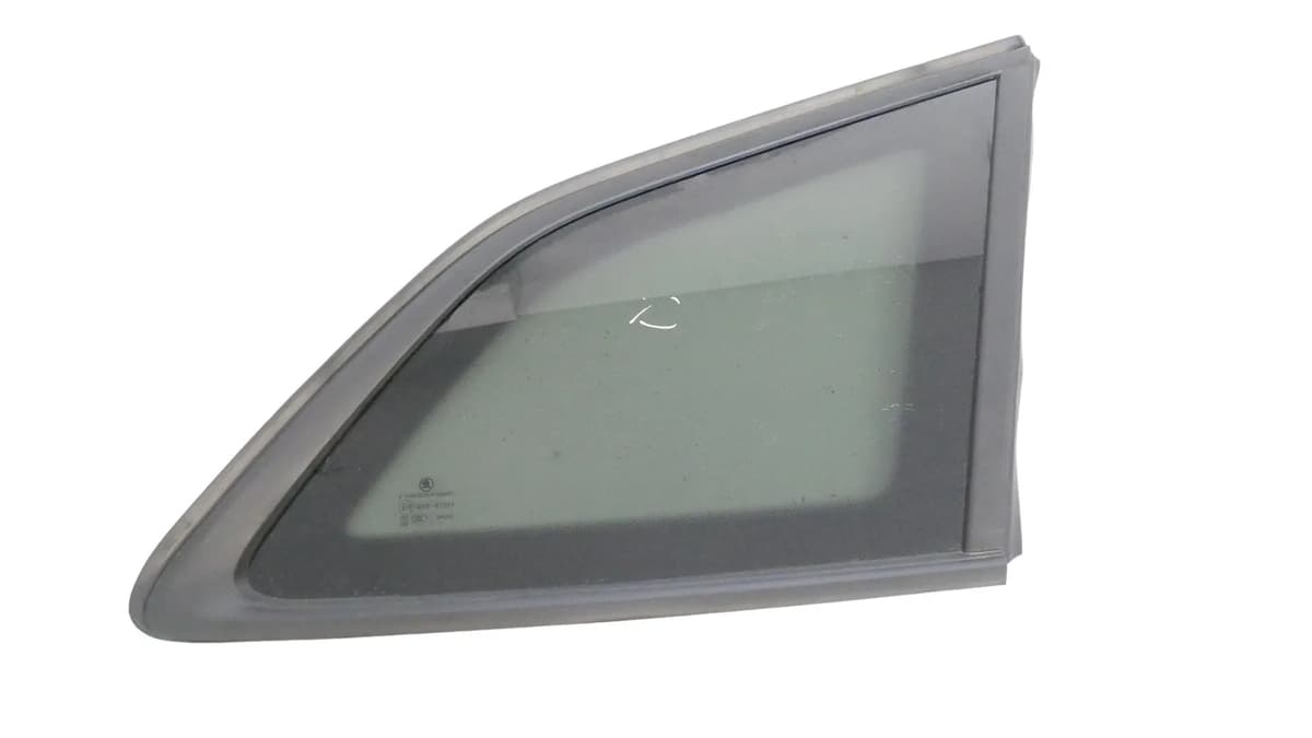 Skoda Enyaq Quarter Window Rear Right 5LG845298A iV50 2022 RHD 23325221