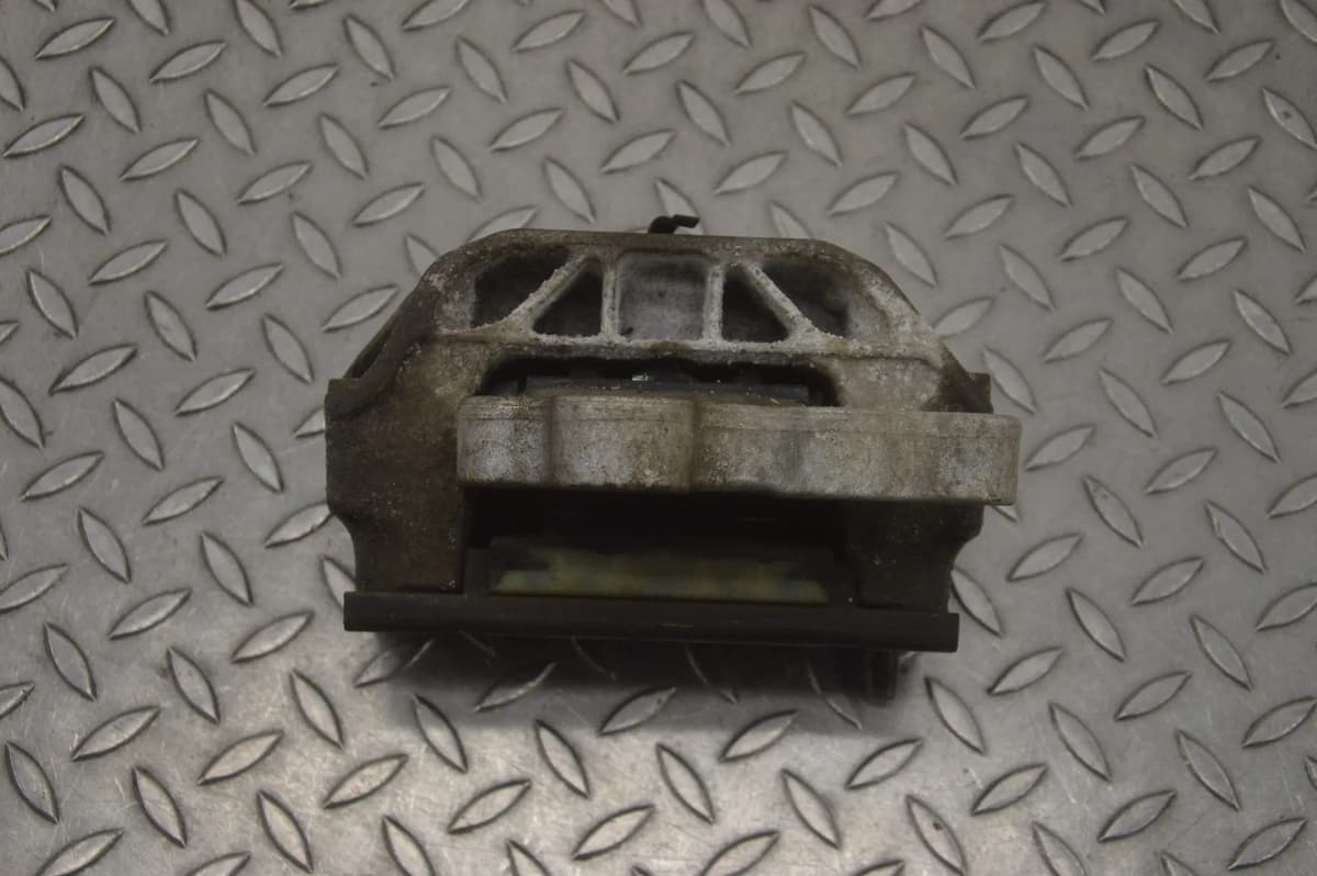 Ford Transit Engine Mount Left GK21-7M124-CB 2.0 TDCi 2020 RHD 23357155