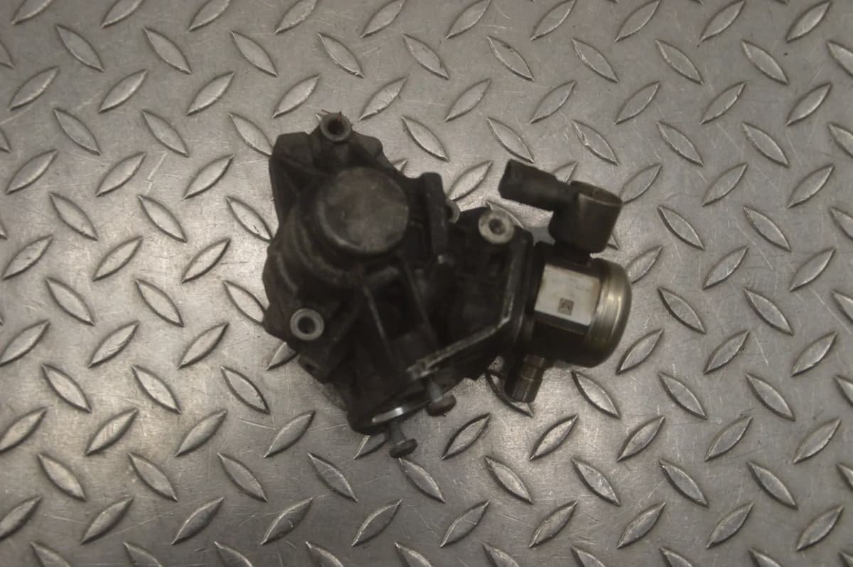 MERCEDES-BENZ S Coupe C216 2011 Fuel Pump S2780701101