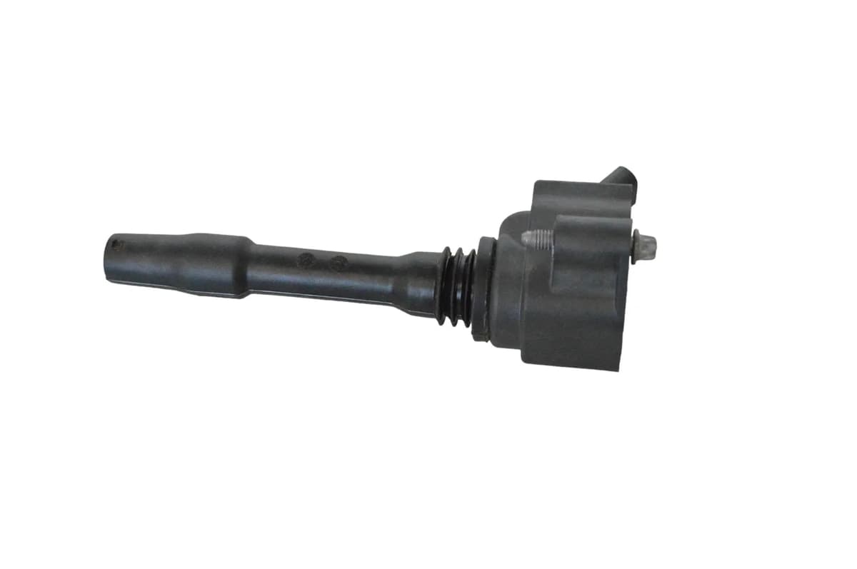 BMW F32 Ignition Coil 8643360 440i 2019 LHD 24400347