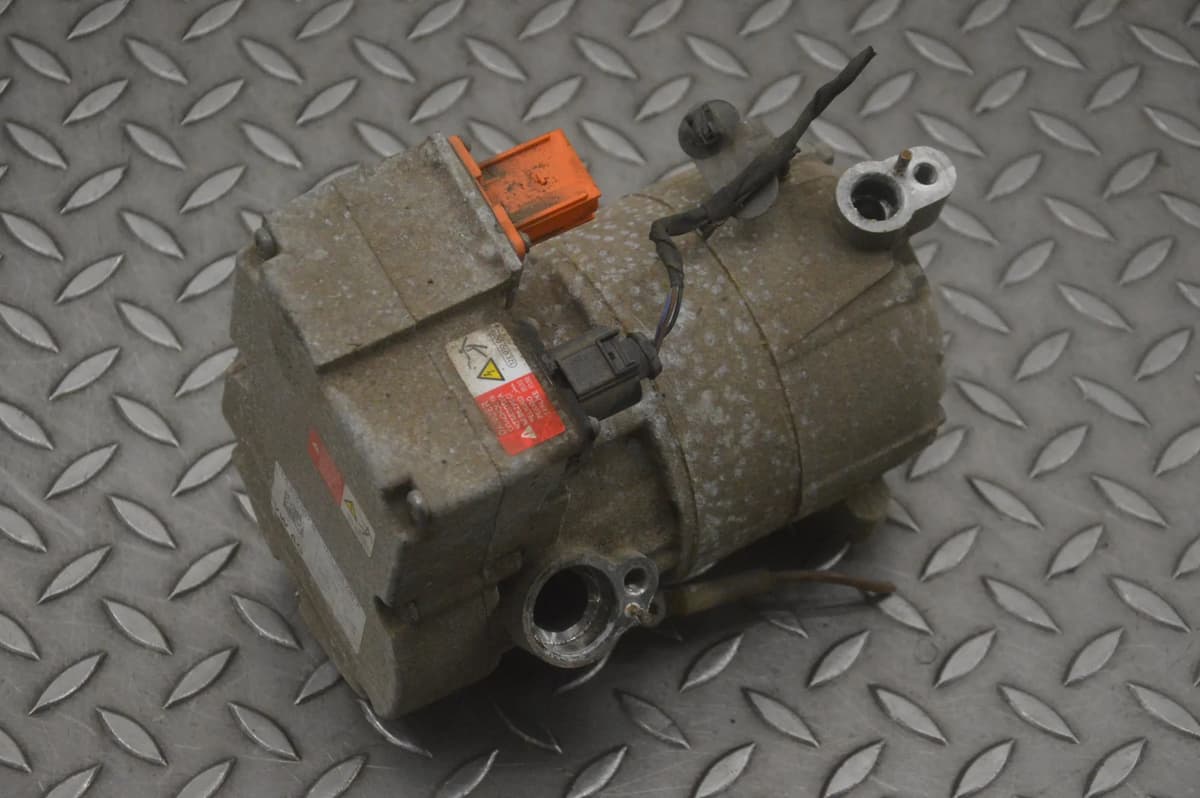 VW ID.3 Pro A/C Compressor Pump 1EA820807B 2021 RHD 24401820