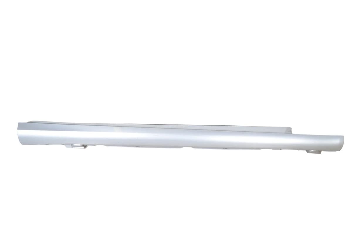 Mercedes C200 Side Skirt Right Diamond Silver 988 A205690240 W205 2017 24461054
