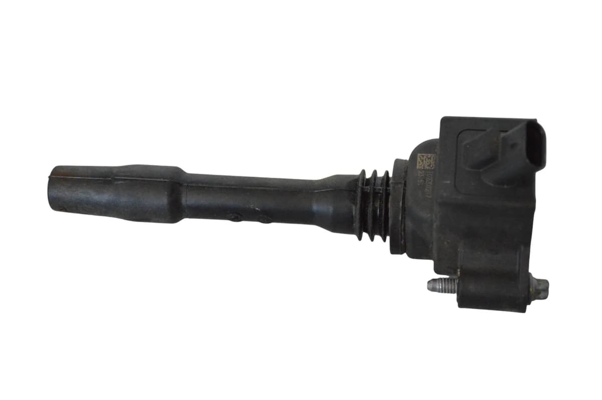 BMW F32 Ignition Coil 8643360 440i 2019 LHD 24470328