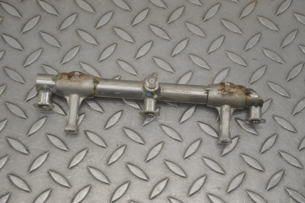 Porsche 911 Fuel Injection Rail 9A211040300 991 3.0 S 2016 24558494