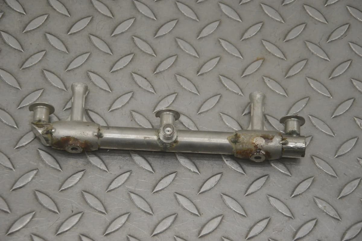 Porsche 911 Fuel Injection Rail 9A211040300 991 3.0 S 2016 24558495