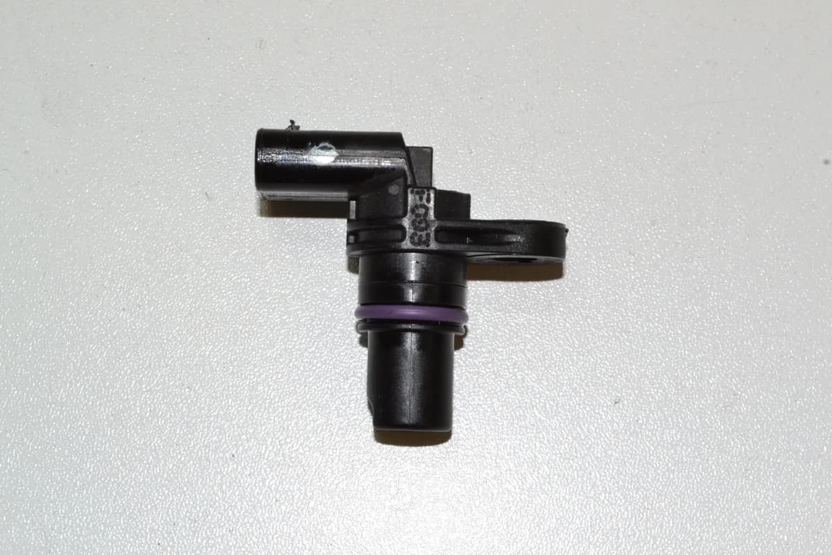 VW JETTA MK6 162, 163 2014 Camshaft Position Sensor 04C907601