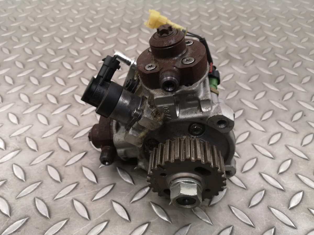 Range Rover Sport Fuel Pump AH2Q-9B395-AD L494 3.0 D 2014 RHD 25367753