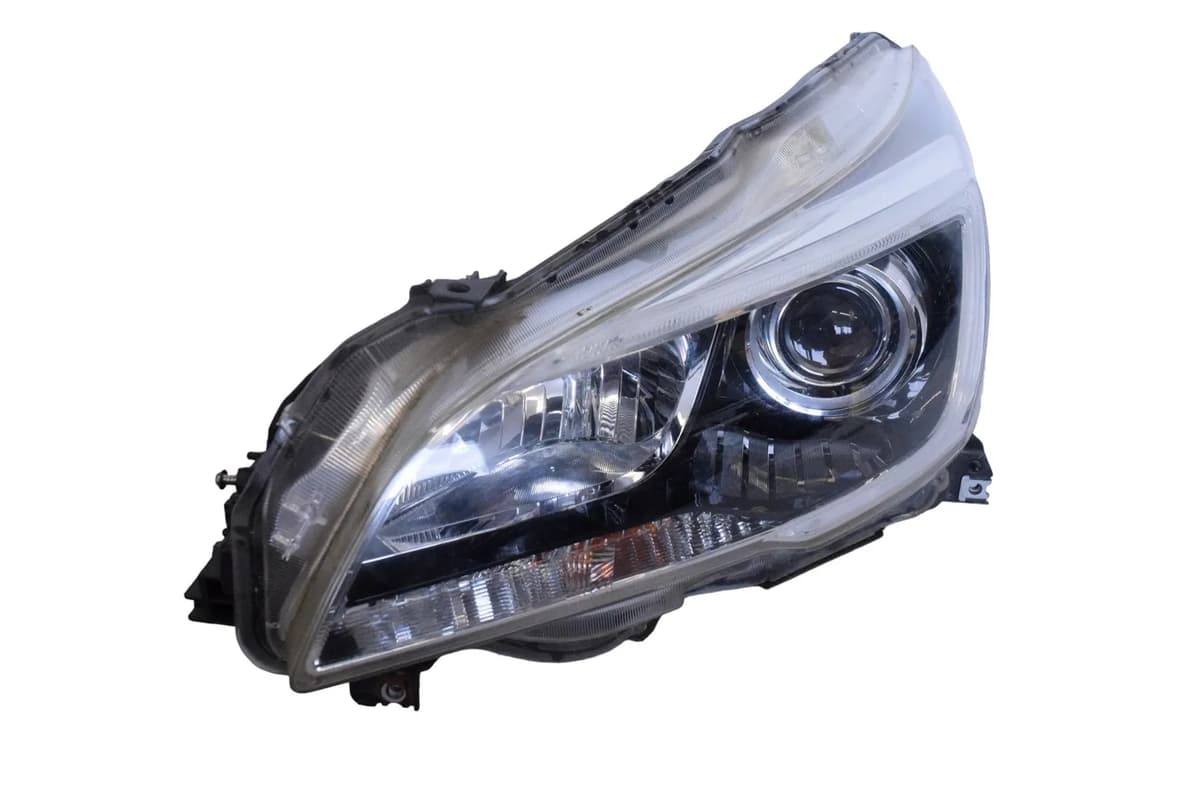 Subaru Outback Headlight Front Left BS 2015 RHD 25424236