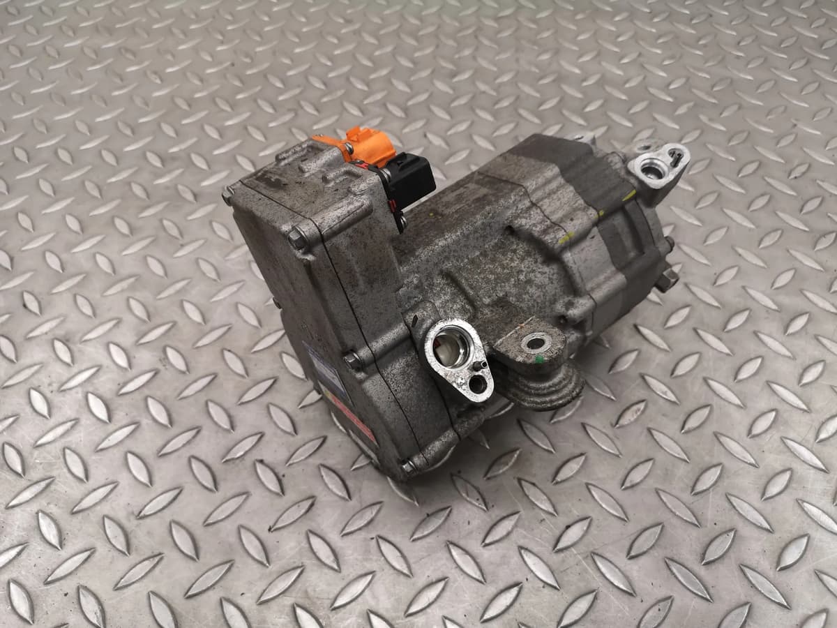 Kia EV6 A/C Compressor Pump 977e1-CV200 77AWD 2021 RHD 26060303