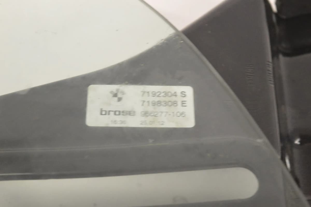 BMW Z4 Roadster E89 2012 Rear Right Quarter Window 7192304
