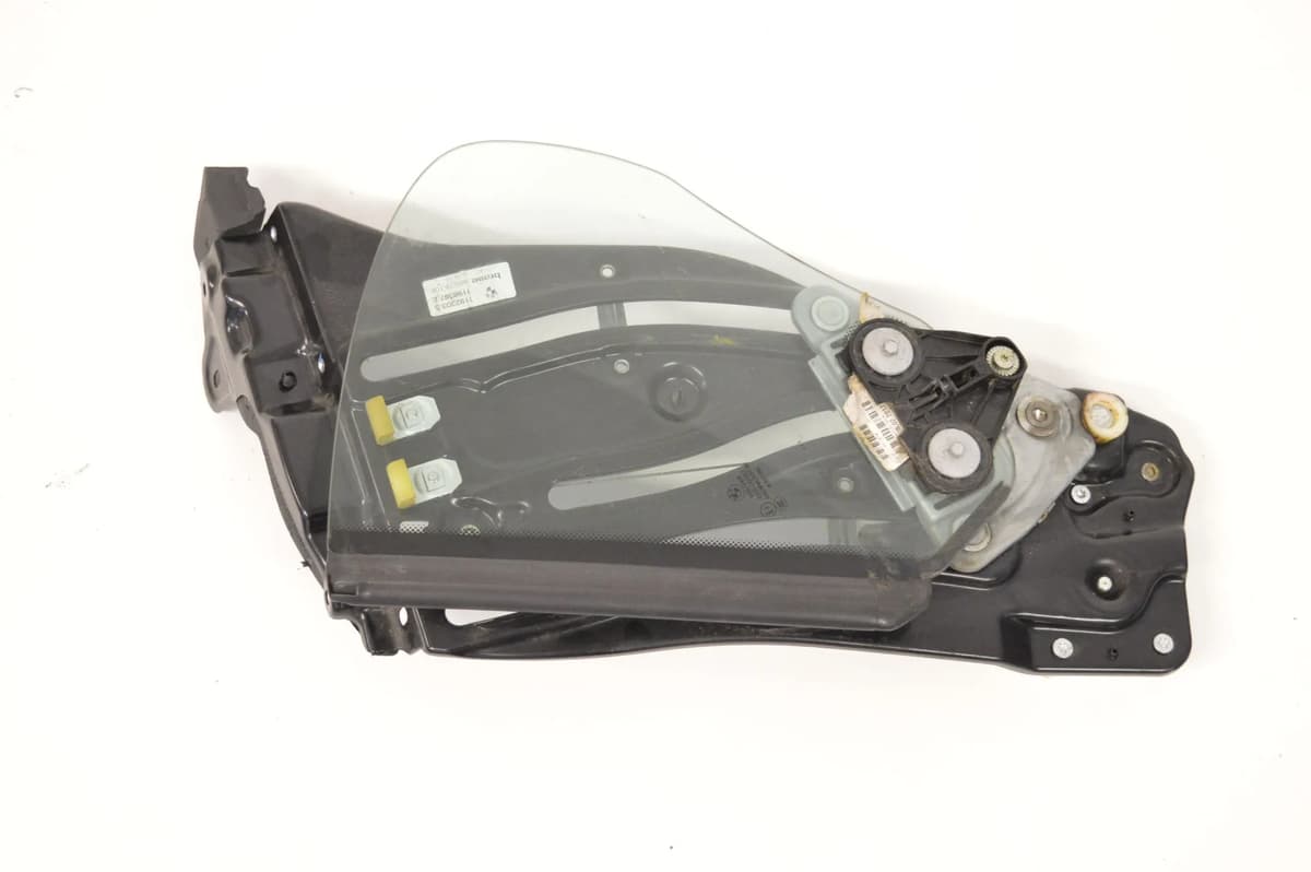 BMW Z4 Roadster E89 2012 Rear Left Quarter Window 7162303