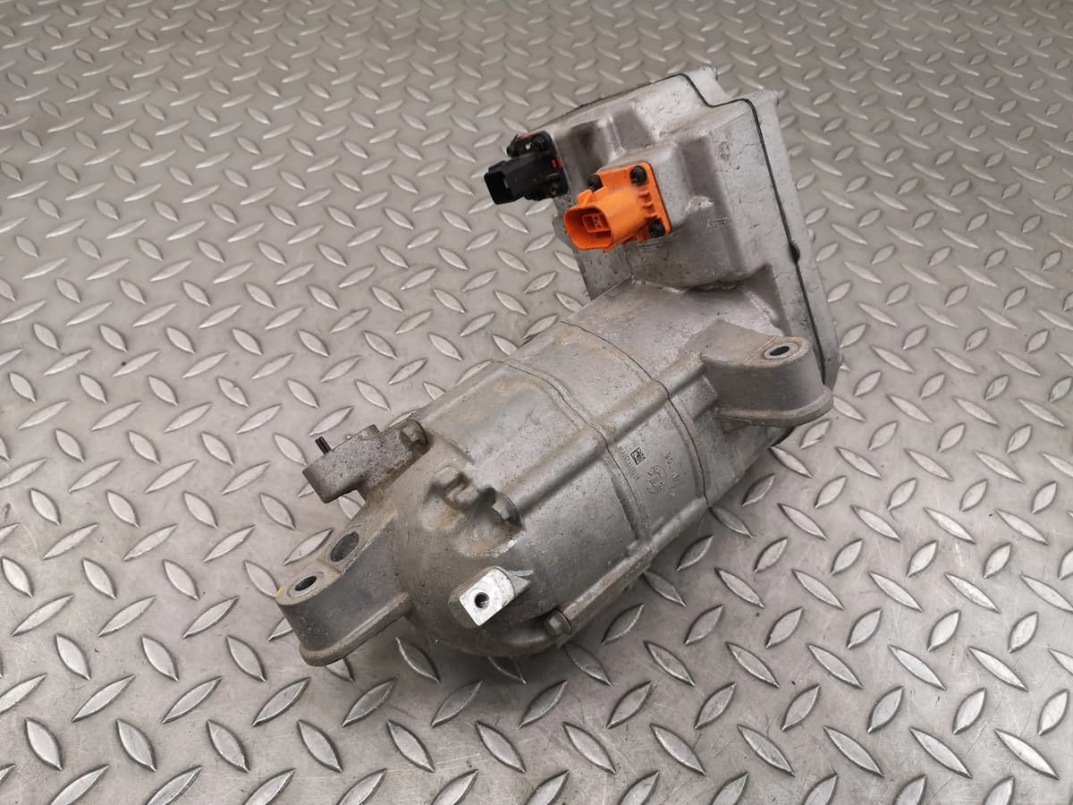 Hyundai Ioniq 5 A/C Compressor Pump 977E1GI000 2013 RHD 26766009