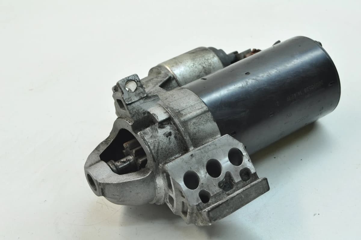BMW 1 E87 118d 2010 RHD Engine Starter Motor 7801203 2832765