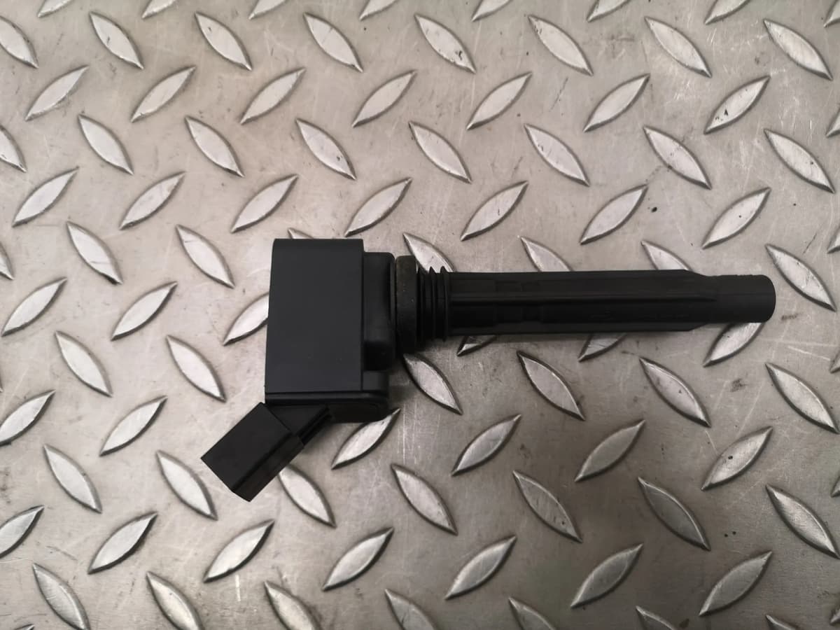 VW Golf mk7 1.8 TSI Ignition Coil 06K905110K 2017 28486724
