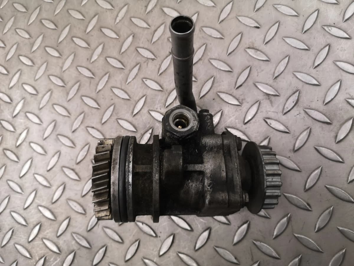 VW Transporter T5 2.5TDI Power Steering Pump 7H0422153H 2008 28517162