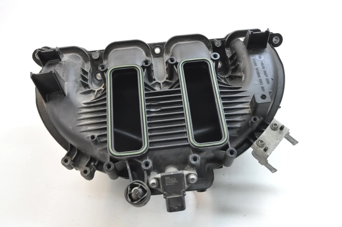 BMW 5 F10 2013 Intake Manifold 7588126