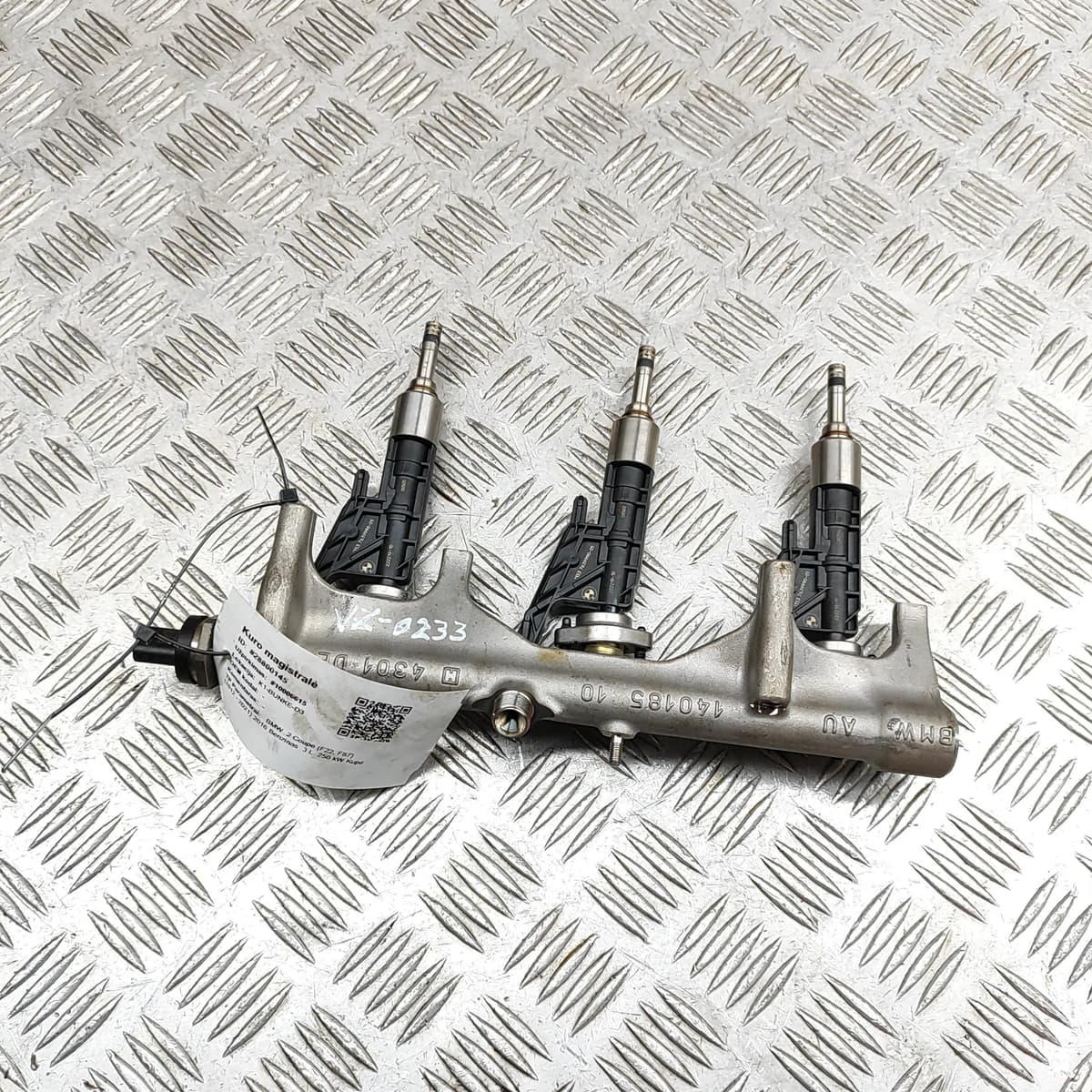 BMW 2 Coupe F22, F87 Fuel Rail 0261500484 3.0 Petrol 250kw 2016 28800145
