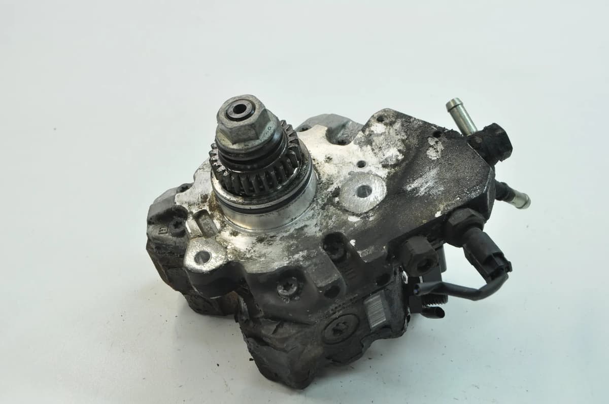 MERCEDES-BENZ A W169 2008 Fuel Pump A6400700701