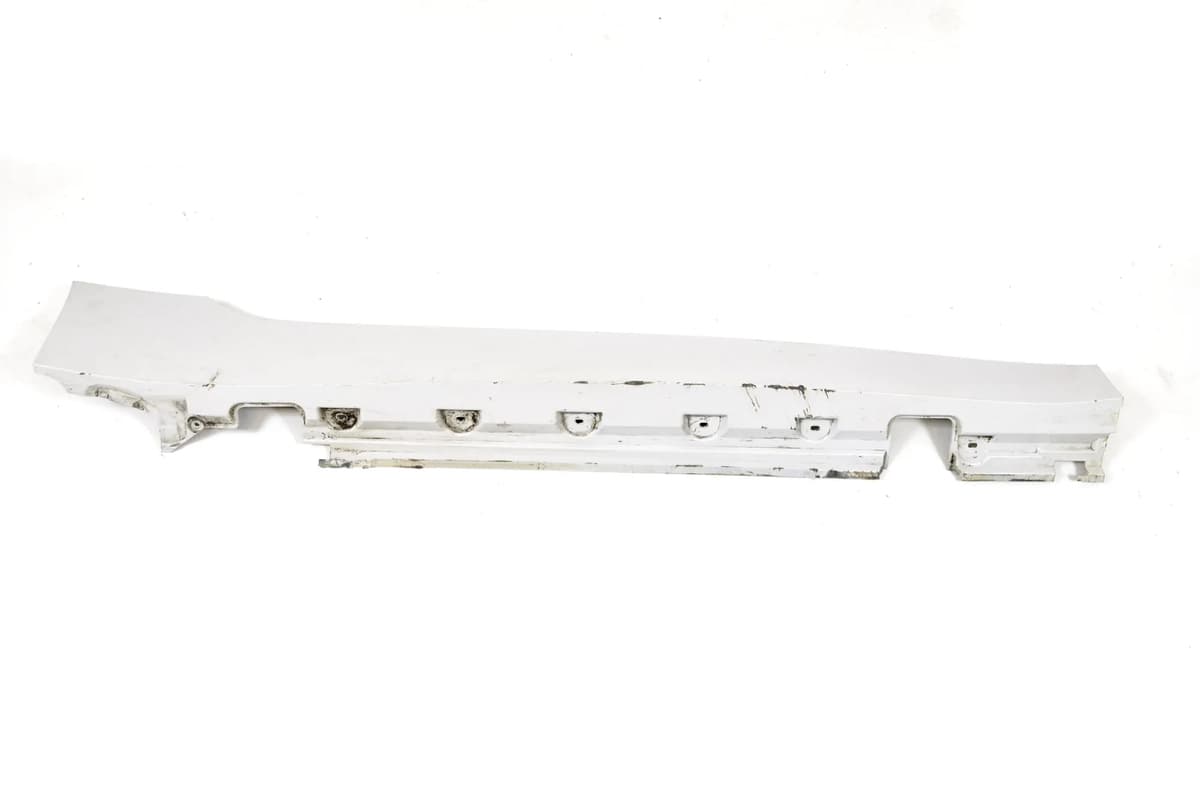 BMW Z4 E89 35is 2013 RHD Side Skirt Right Off Side White 7192058 3028088