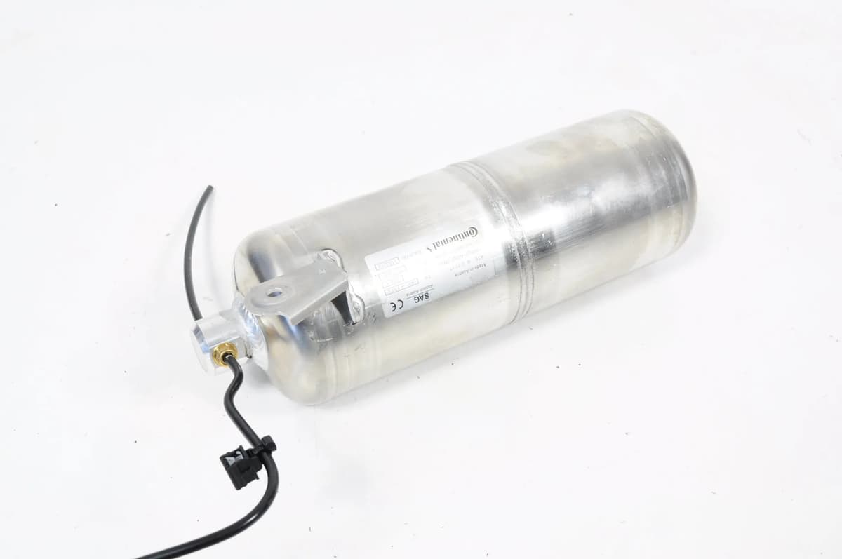 VOLVO XC90 II 2017 Air Suspension Compressor 31360726