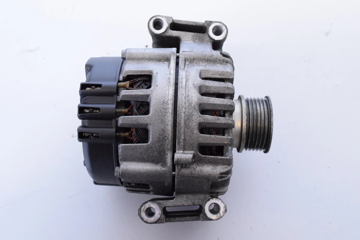 MERCEDES-BENZ E W213 Alternator Generator A0009061722 3.0 Petrol 295kw 31384616