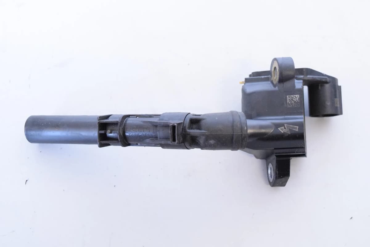 MERCEDES-BENZ E W213 High Voltage Ignition Coil A2769067900 3.0 Petrol 31384626