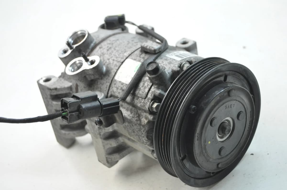 HYUNDAI i30 CW 1.6 CRDi 2013 RHD A/C AIR CON COMPRESSOR PUMP