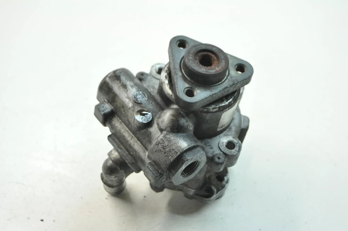 JAGUAR S-TYPE X200 2004 Power Steering Pump 4R83-3A674-AB