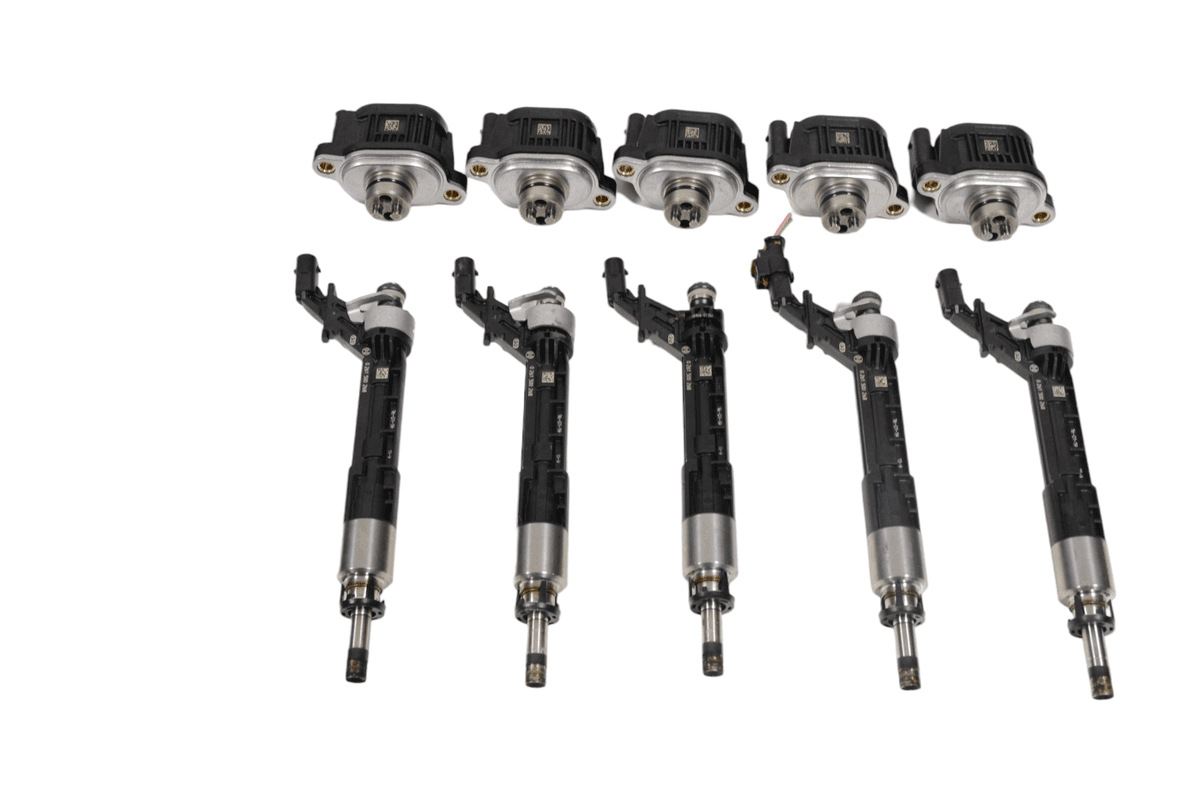Audi S5 F53 Fuel Injectors 5x With Valves 06M906036K 2017 3330699
