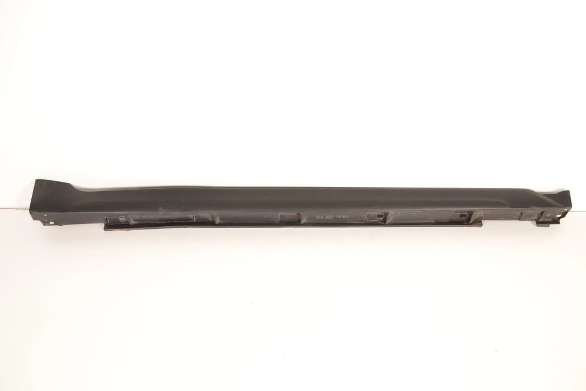 SUBARU XV _GP_ 2015 Right Side Plastic Sideskirt Cover 91112FJ140